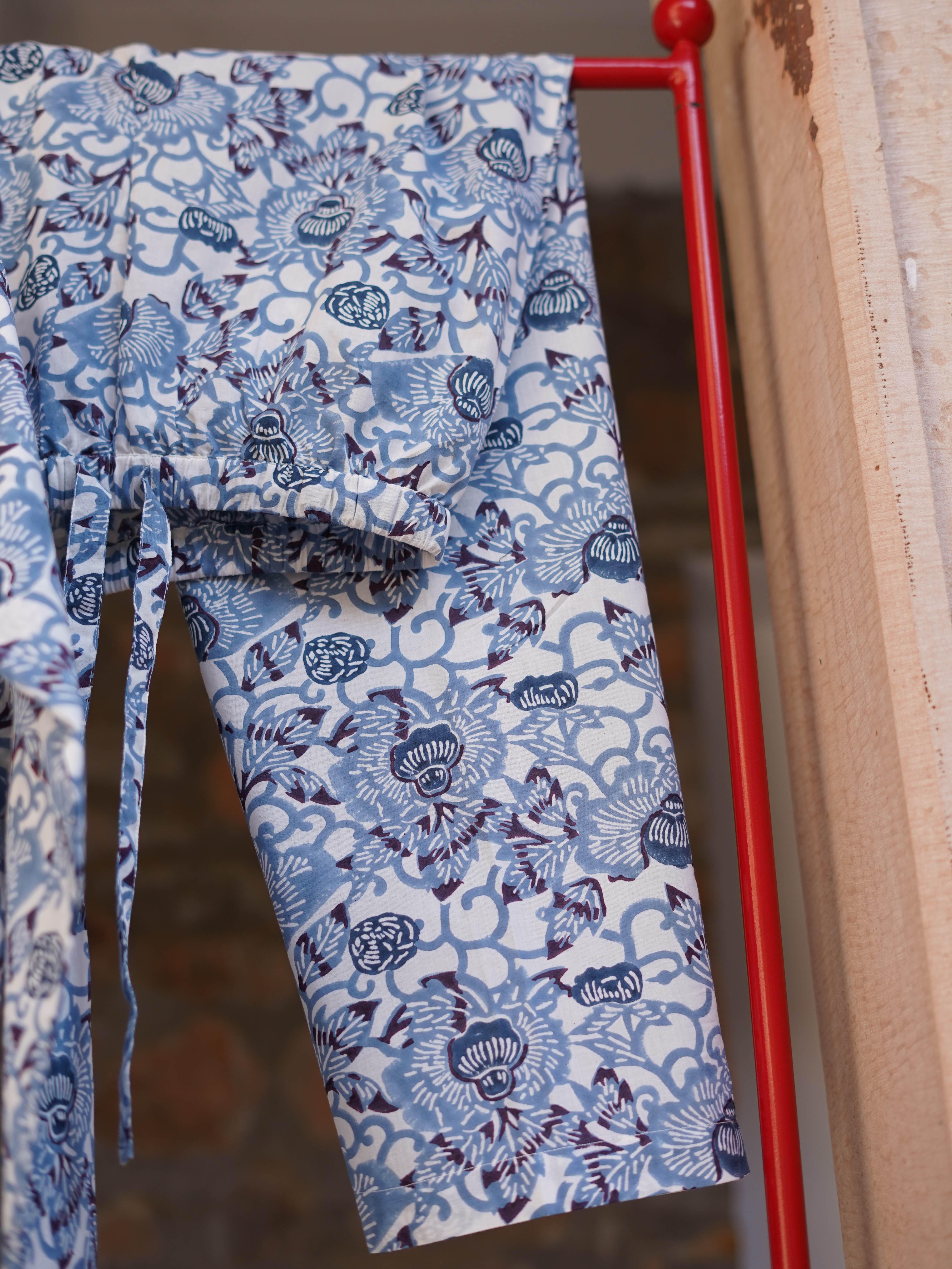 Classic Pyjamas in Blue Kimono