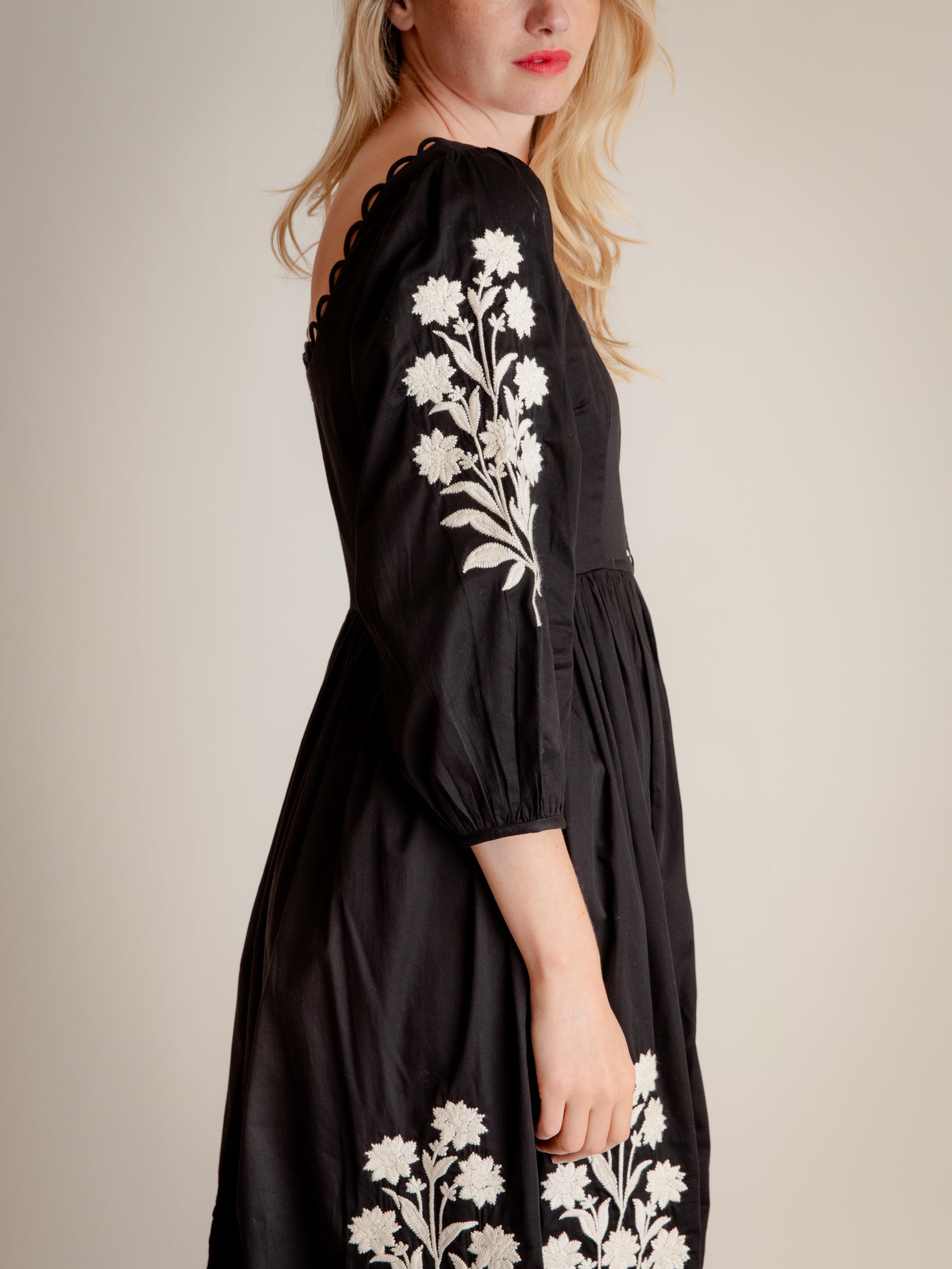 Lori Dress in Kashmir Flower Daydress Lori Dress in Kashmir Flower Daydress